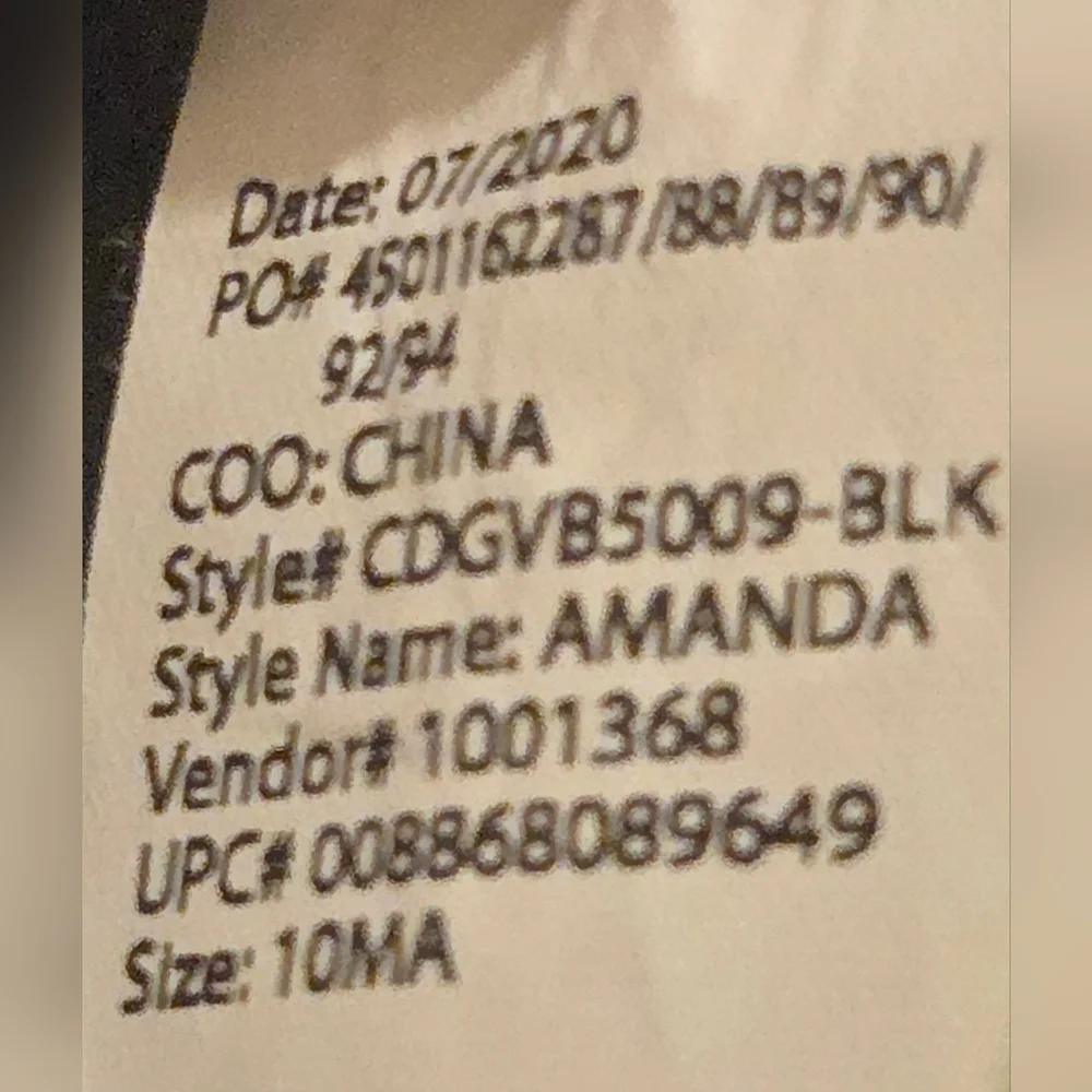 NWOT Gloria Vanderbilt Classic Black Trouser Pants